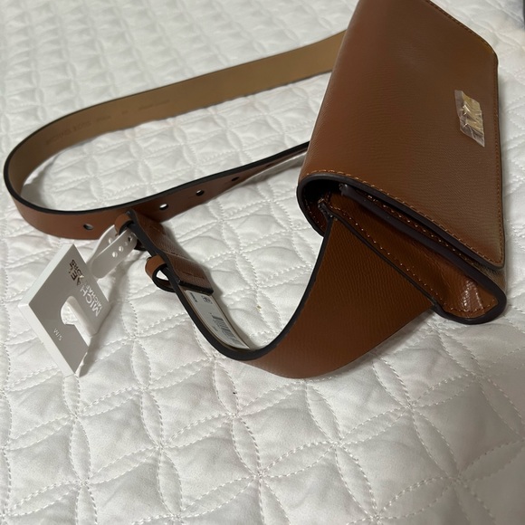 Michael Kors Fanny pack/belt bag - Picture 2 of 5